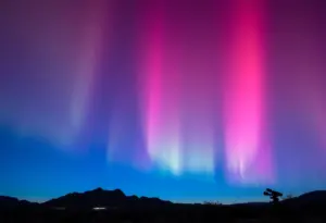 Faint auroras seen over Tucson during solar activity